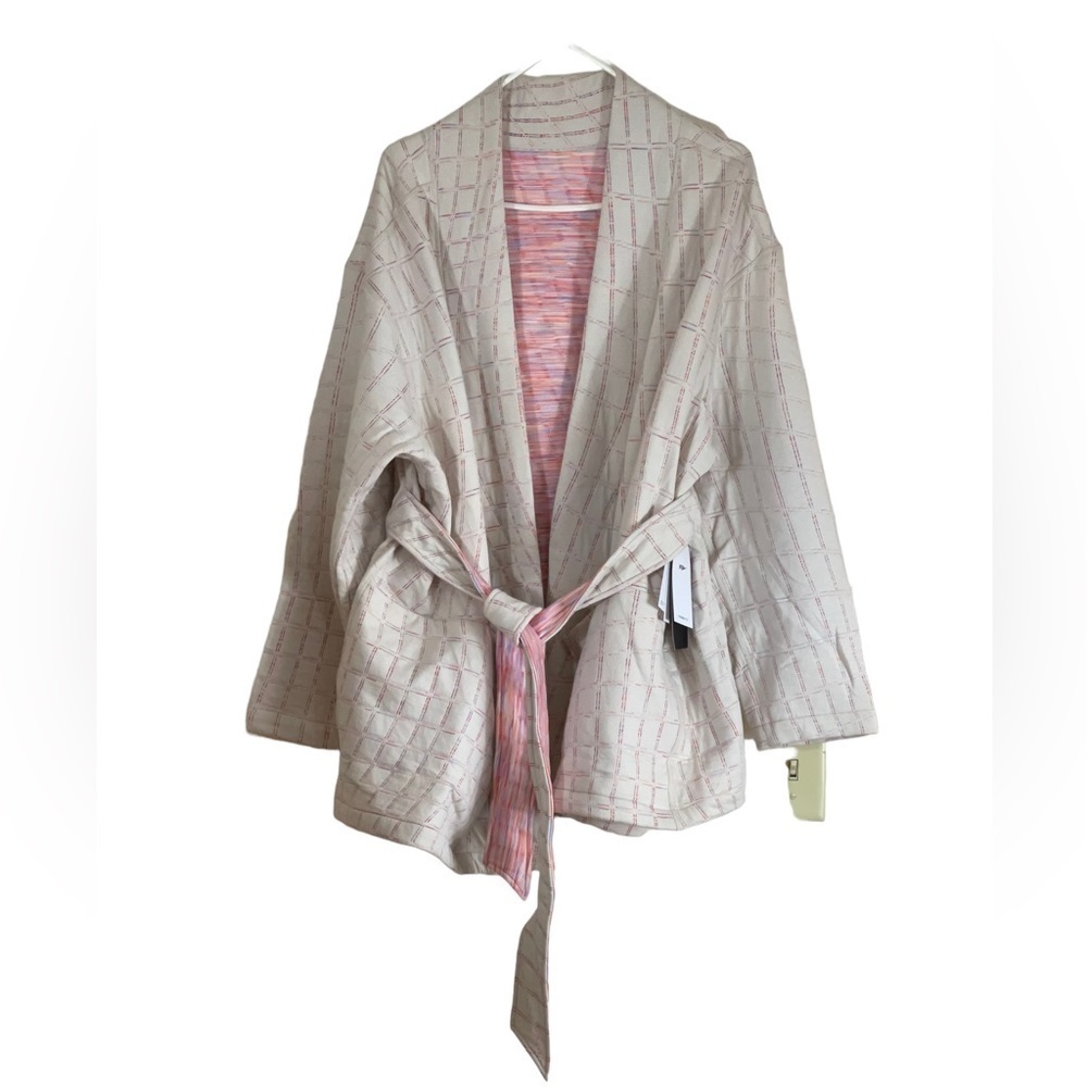NWT Nike oversized thermal fit reversible yoga jacket. Size 1X